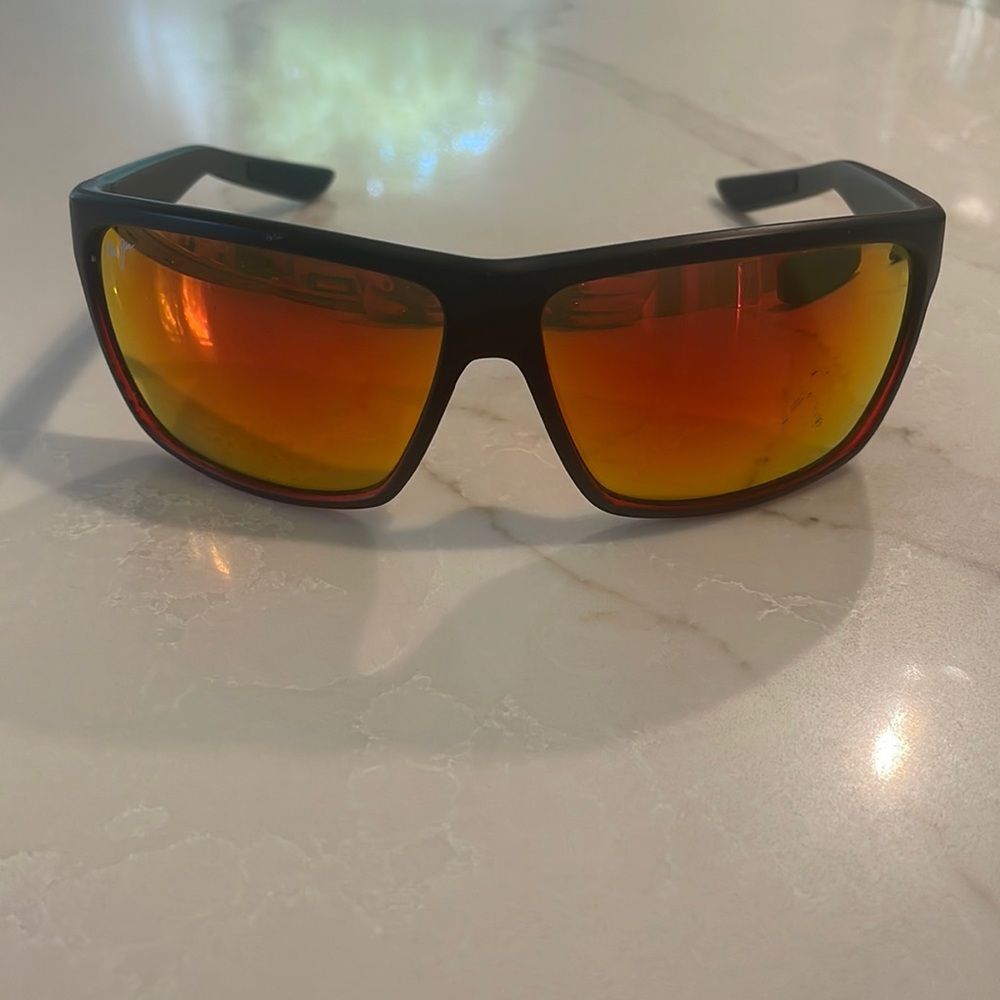 MAUI JIM CRUZEM POLARIZED SUNGLASSES UNISEX